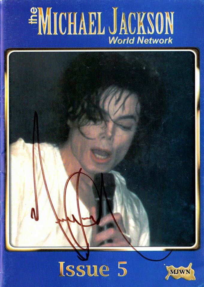 mjwn signed mag – Michael Jackson World Network
