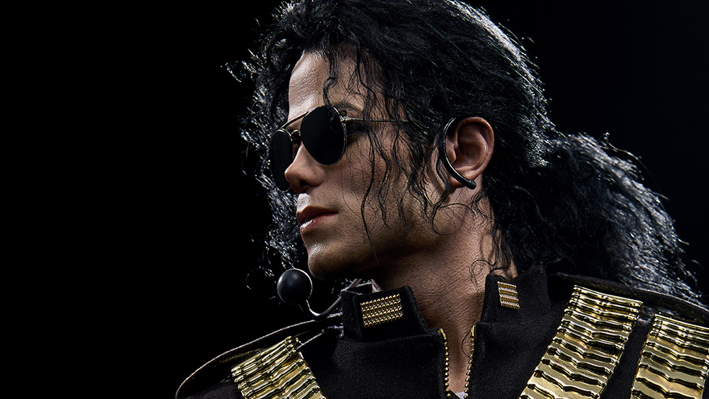 Official Michael Jackson Statue